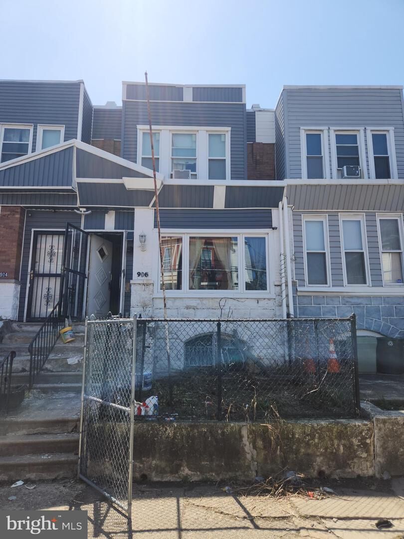 Property Photo:  906 W Rockland Street  PA 19141 