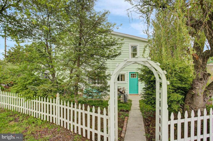 Property Photo: 3715 Bullfrog Road PA 17320