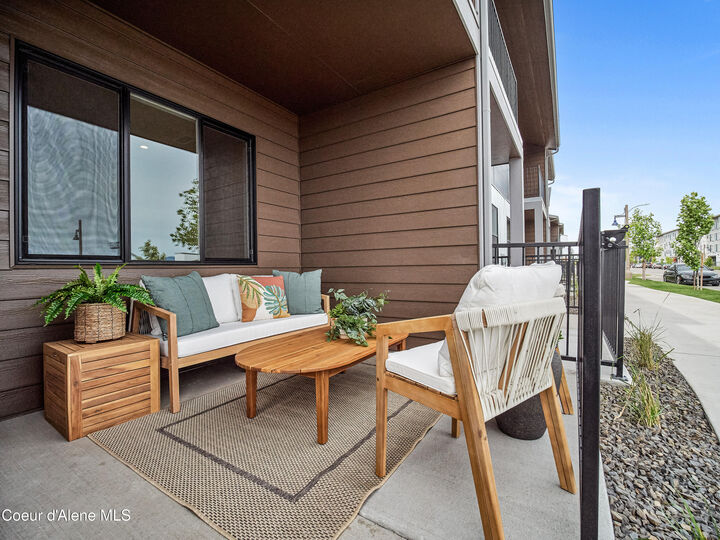 Property Photo:  1048 E 4th Ave 104  ID 83854 