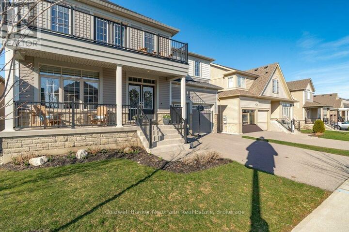 Photo de la propriété:  96 Harpin Way East  ON N1M 0G9 