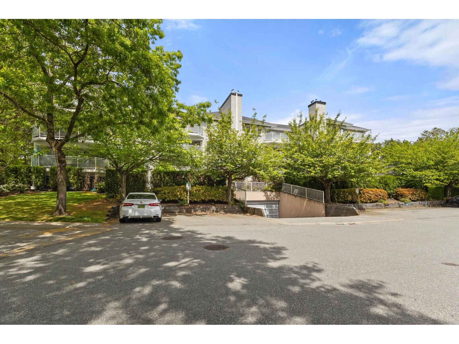 Property Photo:  13680 84 Avenue 405  BC V3W 0T6 