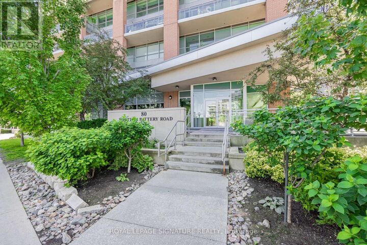 Property Photo:  80 Western Battery Road 2105  ON M6K 3S1 
