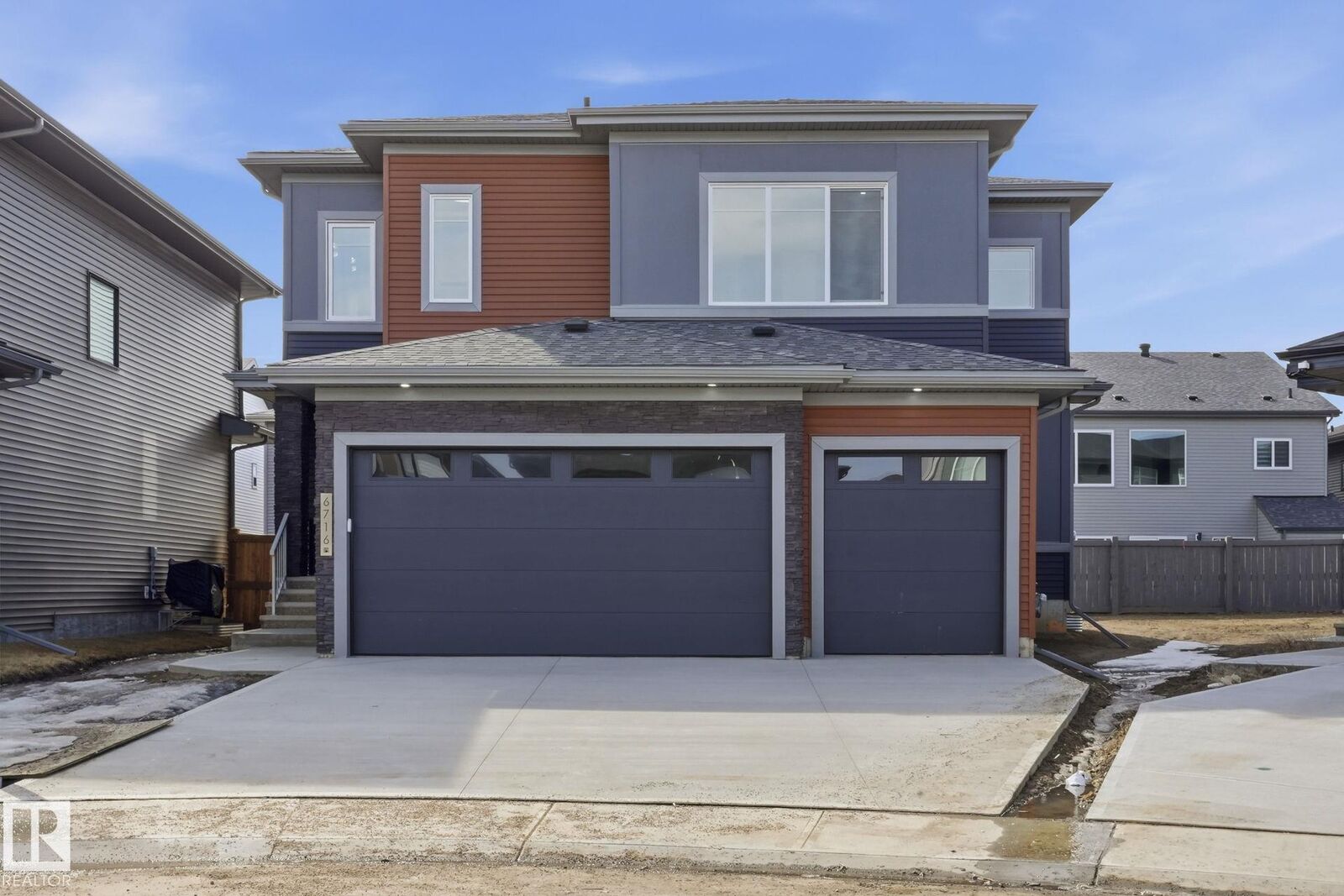 Property Photo:  6716 Knox Crest SW  AB T6W 4R3 