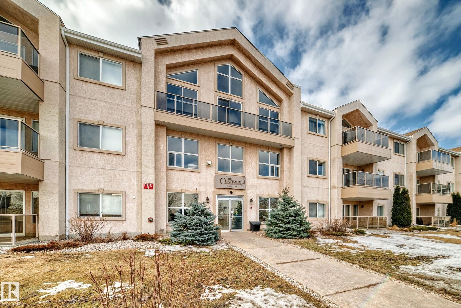 Property Photo:  10421 42 Avenue NW 119  AB T8J 7C8 