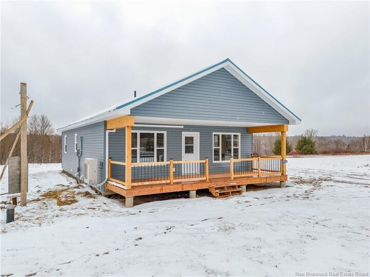 Photo de la propriété:  9740 Route 8  NB E9C 1L6 