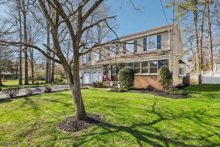 Property Photo:  53 Salem St  NJ 08820 