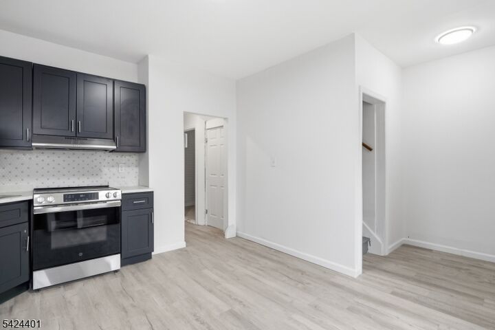 Property Photo:  84 Center St 2  NJ 07011 