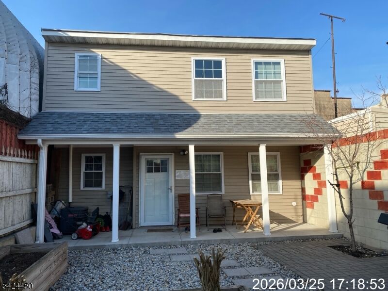 Property Photo:  38 Delancy St 3  NJ 07105 