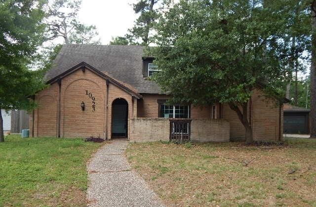 Property Photo:  10923 Creektree Drive  TX 77070 
