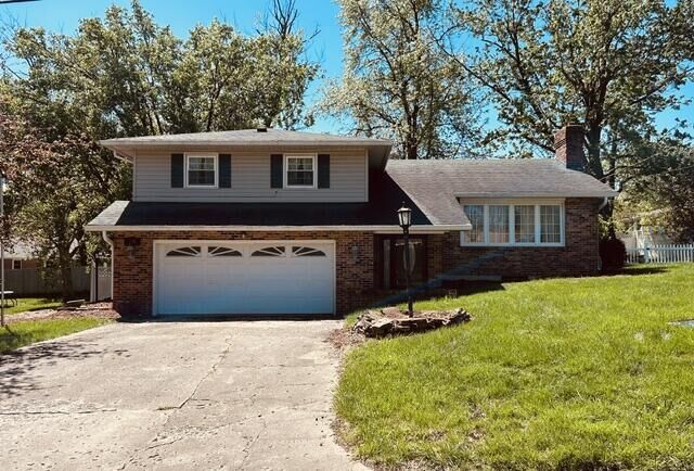 Property Photo:  200 Blackburn Street  MO 65251 
