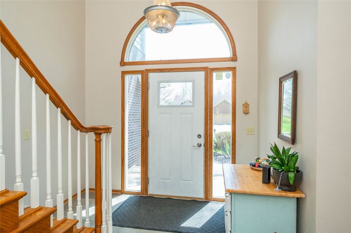 Property Photo: 6140 Brandywine Drive IA 50131
