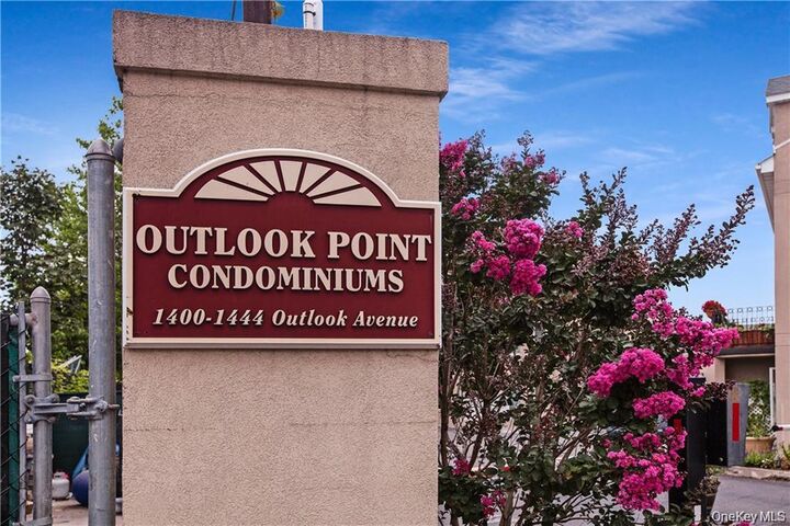 Property Photo:  1434 Outlook Avenue 3  NY 10465 