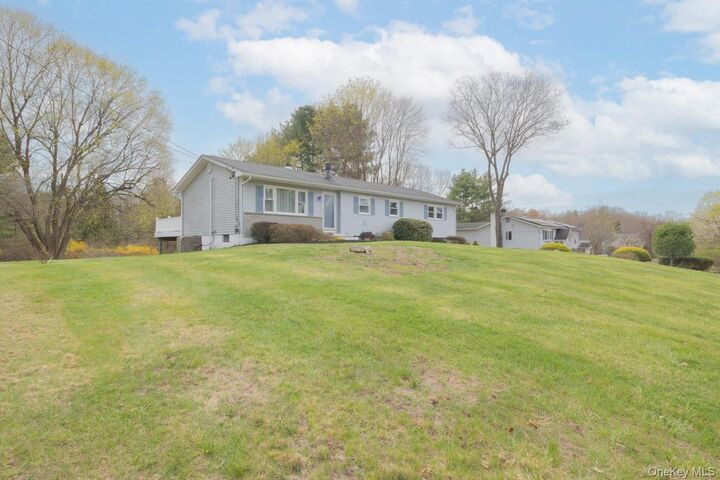 Property Photo:  27 Monaco Drive  NY 12533 