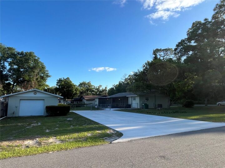 Property Photo:  407 Poinsettia Avenue  FL 34731 