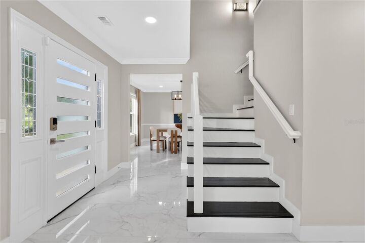 Property Photo:  109 E 12th Avenue  FL 34786 