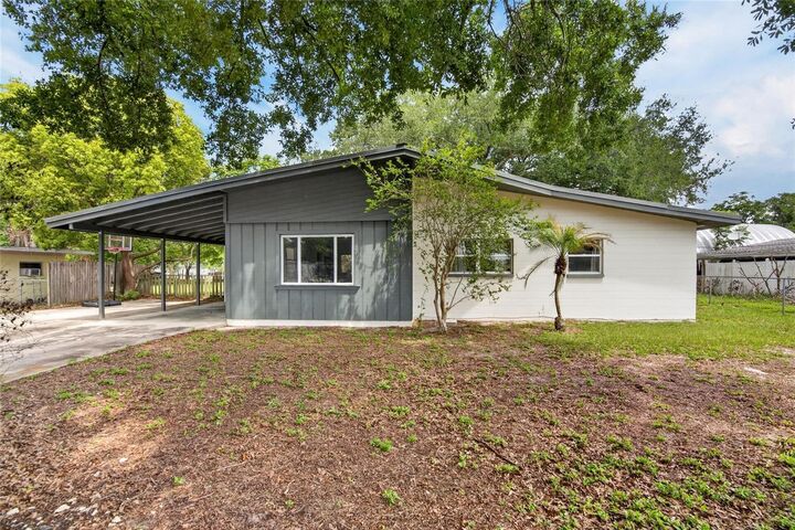 Property Photo: 113 6th Jpv Street FL 33880