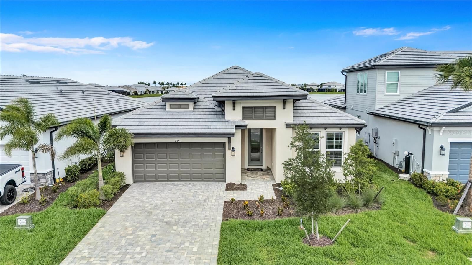 Property Photo:  17241 Savory Mist Circle  FL 34211 