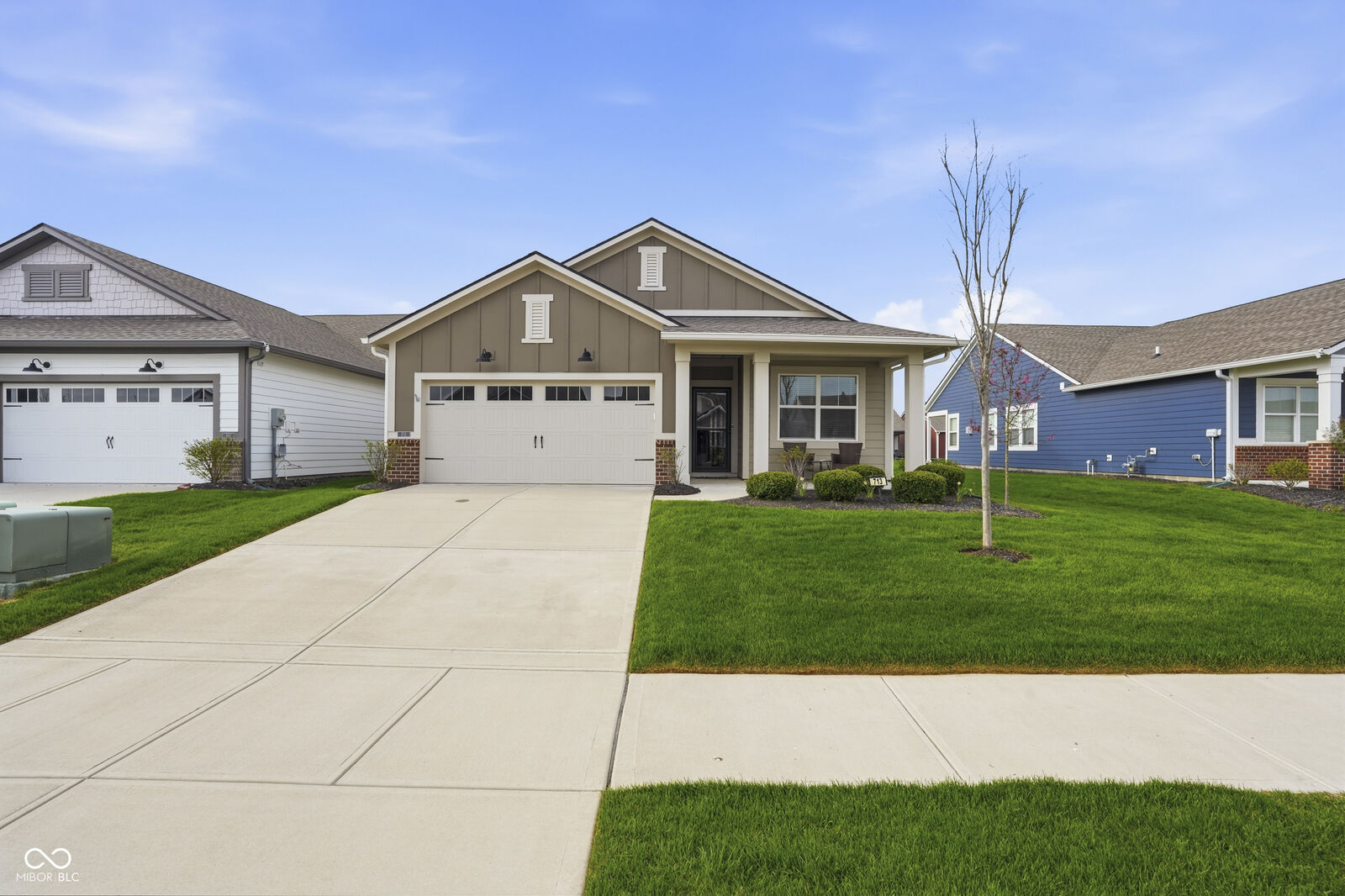 Property Photo:  713 Ehrlich Lane  IN 46074 