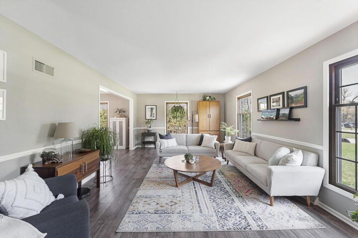 Property Photo:  11227 N Bobolink Ln  WI 53092 