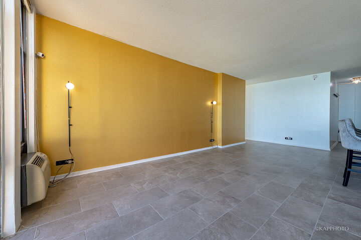 Property Photo:  6700 S South Shore Drive 22B  IL 60649 