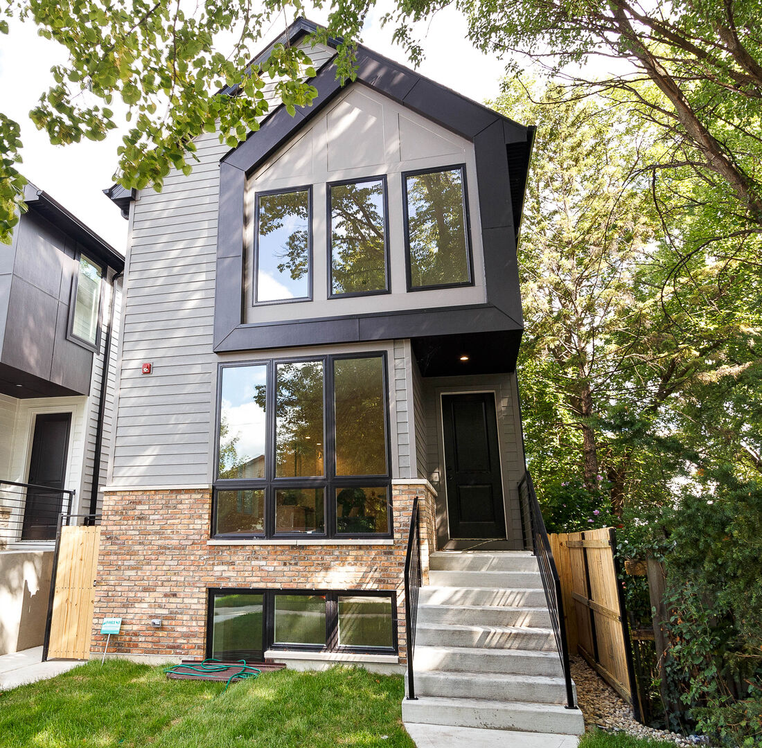 Property Photo:  1841 N Albany Avenue  IL 60647 