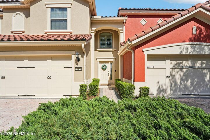 Property Photo:  13451 Isla Vista Drive  FL 32224 