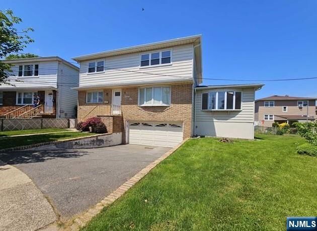 Property Photo:  22 Kennedy Court 2  NJ 07071 