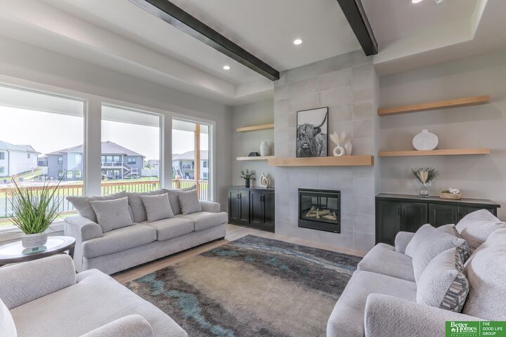 Property Photo: 5425 N 212 Street NE 68022