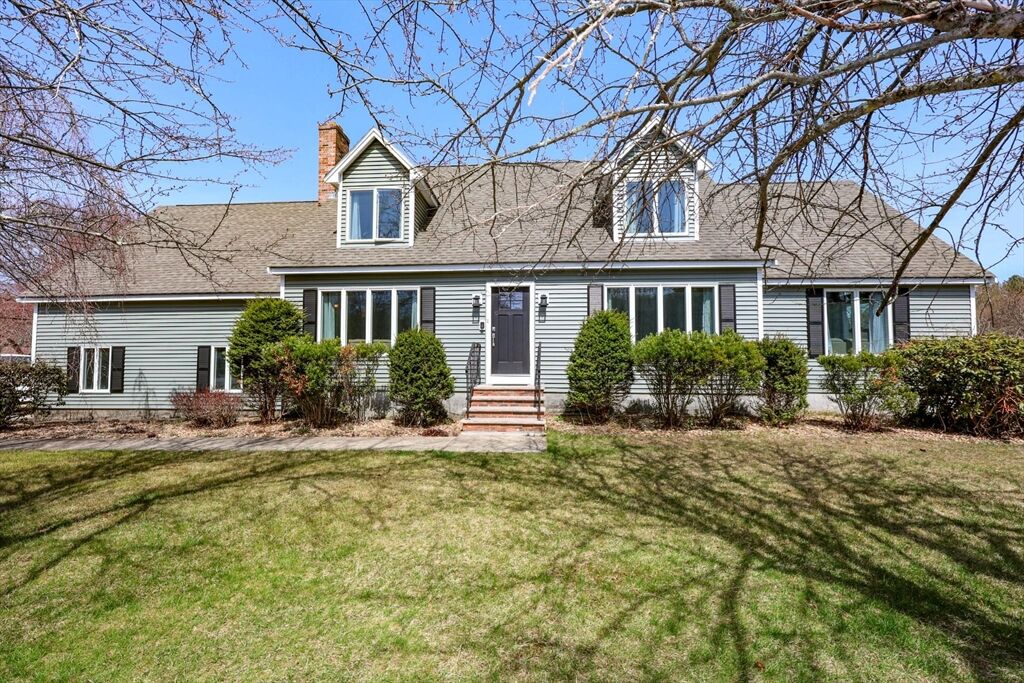 Property Photo:  2 Natalie Rd  MA 01824 