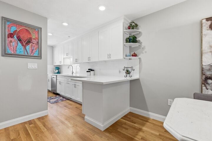 Property Photo:  410 Salem St 402  MA 01880 