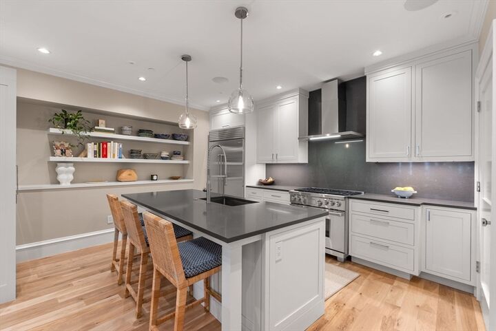 Property Photo: 82 Mount Vernon Street 1 MA 02108