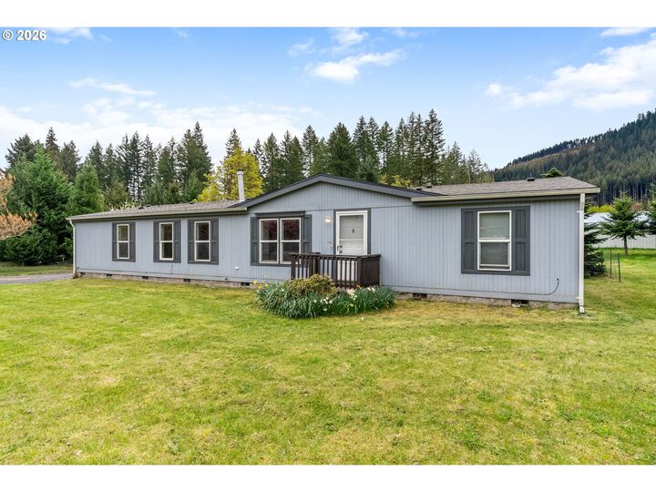 Property Photo:  151 Russells Timber Ln  WA 98610 