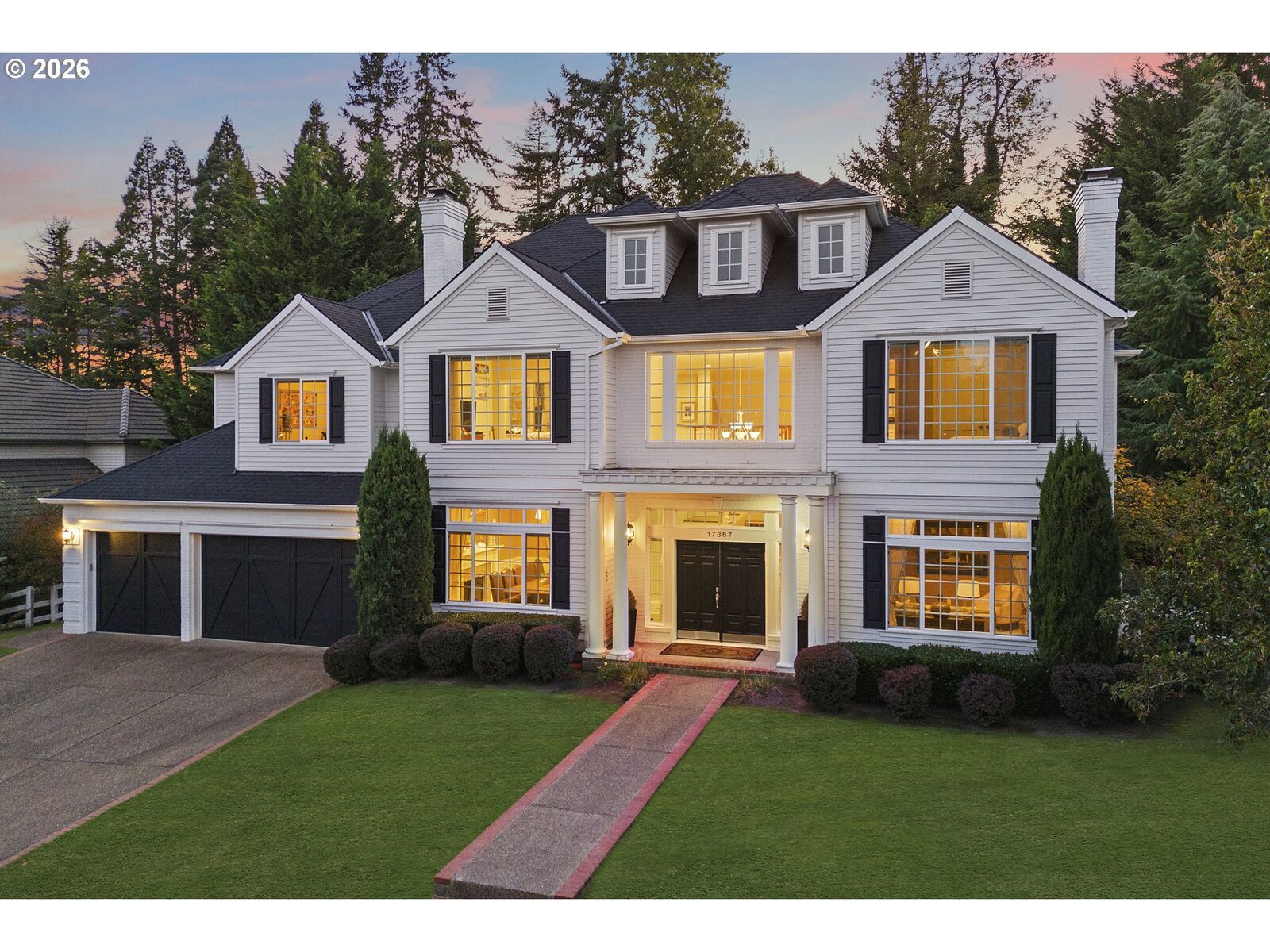 Property Photo:  17367 Bergis Farm Dr  OR 97034 