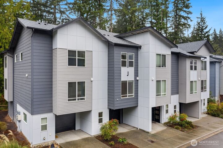 Property Photo:  13117  3rd Avenue SE J2  WA 98208 