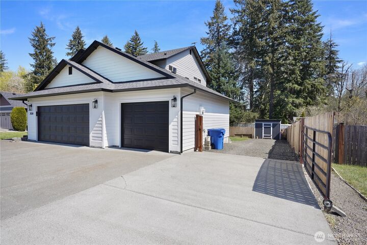 Property Photo: 7028 Cavalier Street SW WA 98512