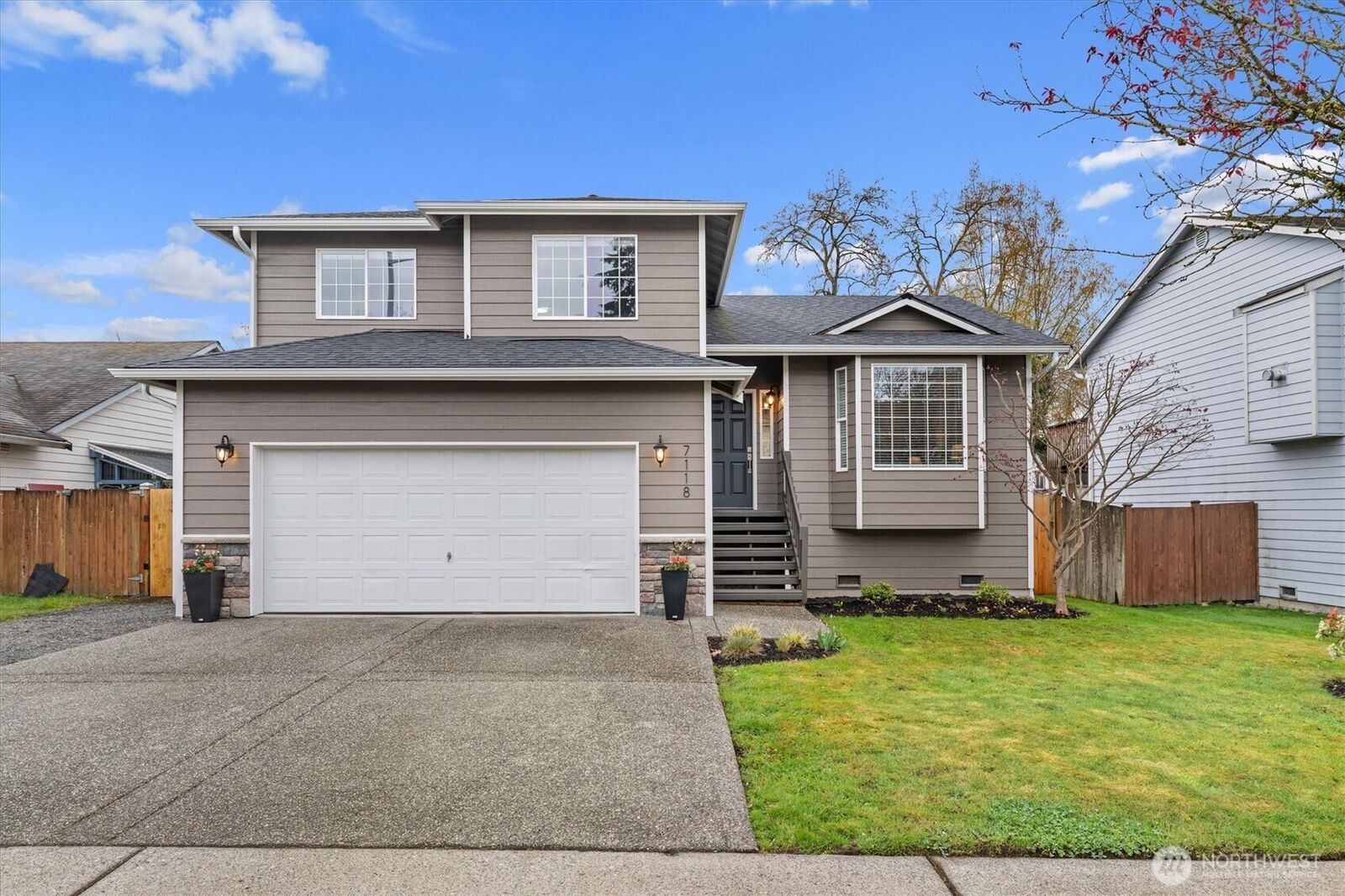 Property Photo:  7118  37th Street NE  WA 98270 