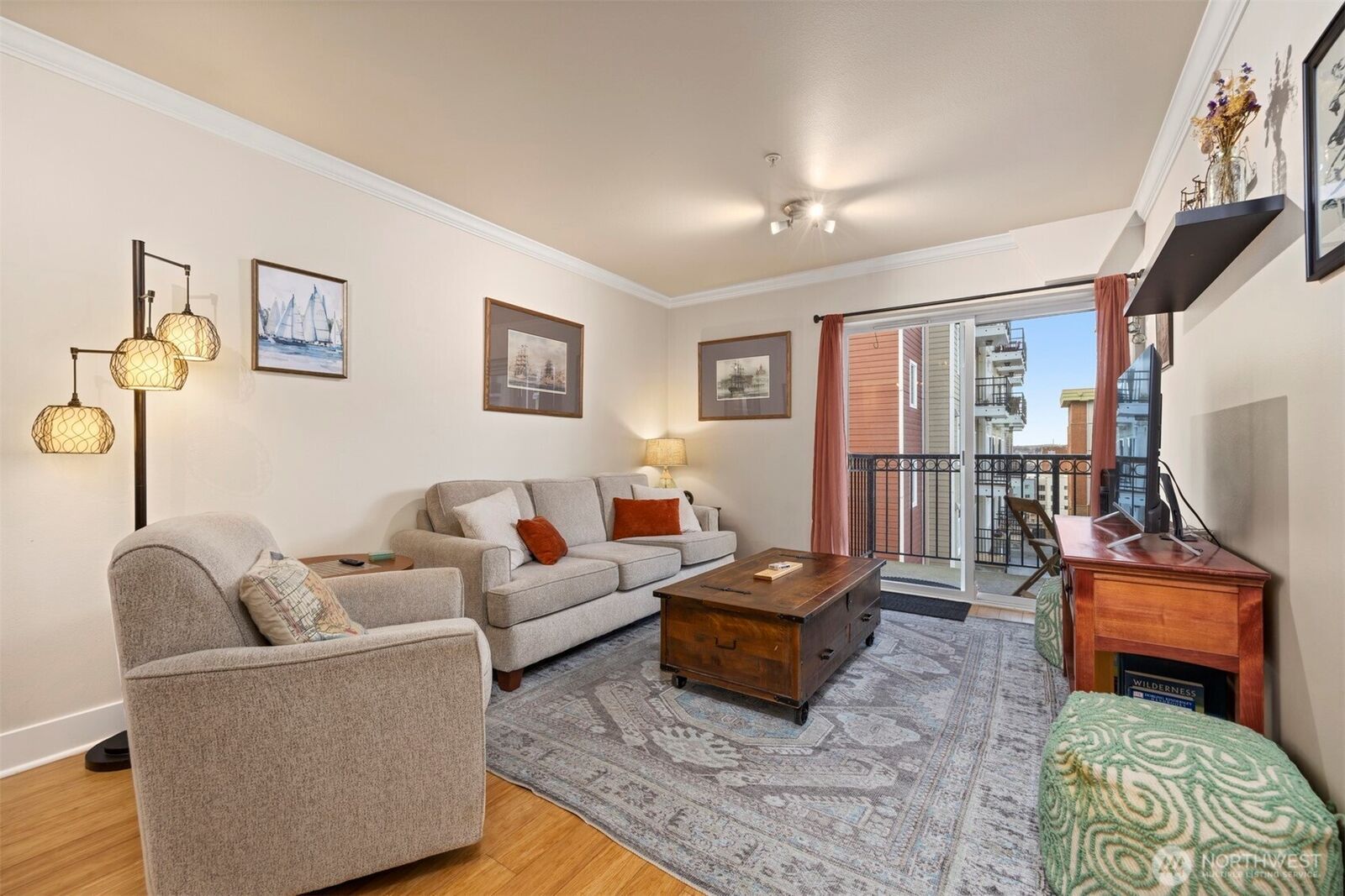 Property Photo: 1001 N State Street 209 WA 98225