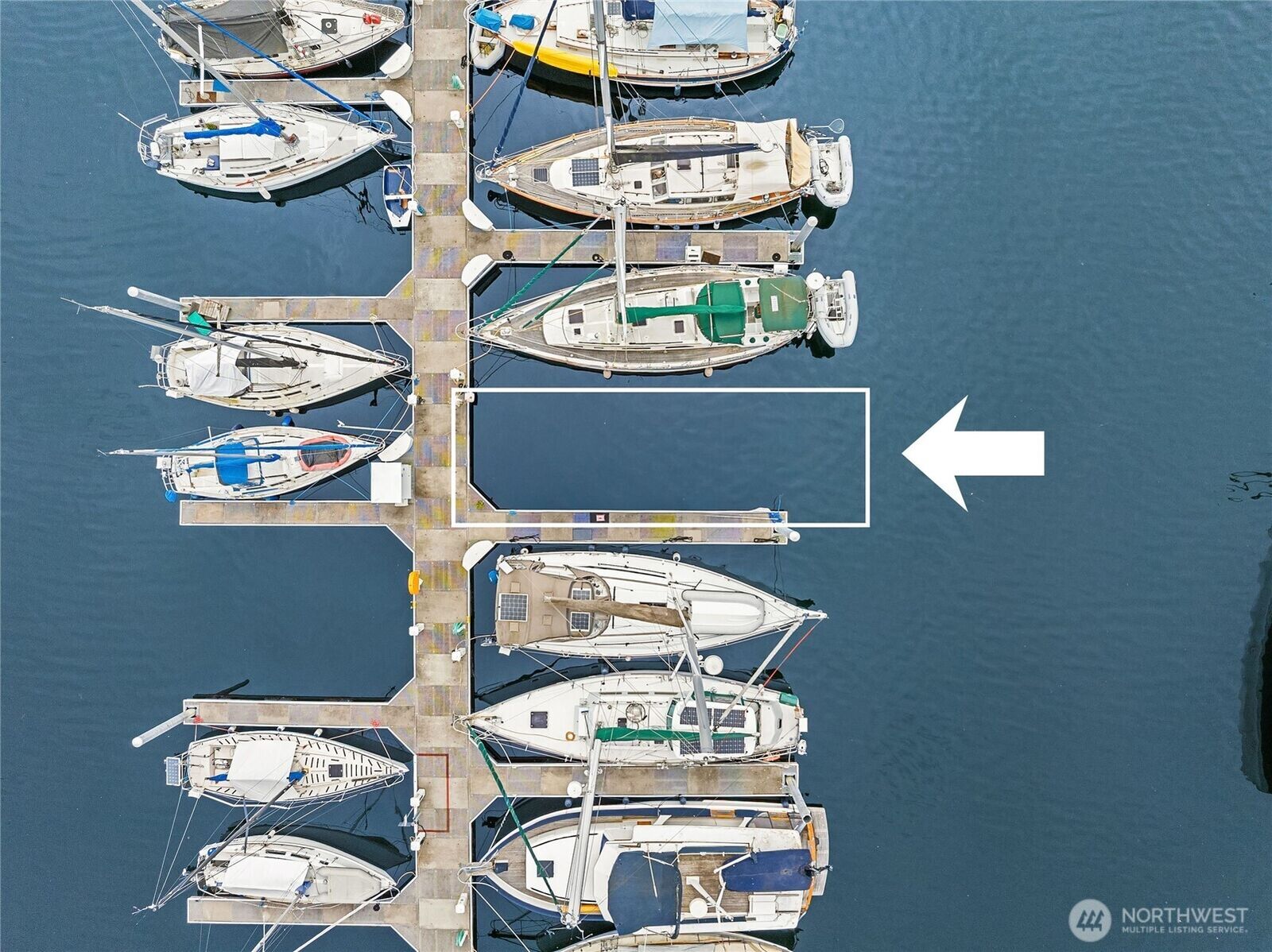 Property Photo: 141 Parfitt Way SW D-20 WA 98110