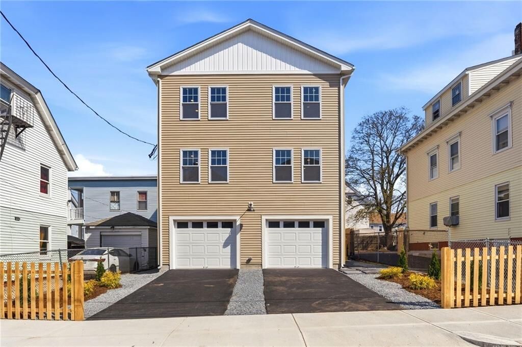 Property Photo:  37 Webb Street  RI 02860 