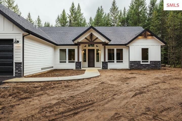 Property Photo:  1533 W Remmick Street  ID 83835 