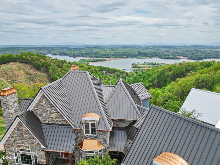 Property Photo: 498 Proffitt Ridge Road TN 37811