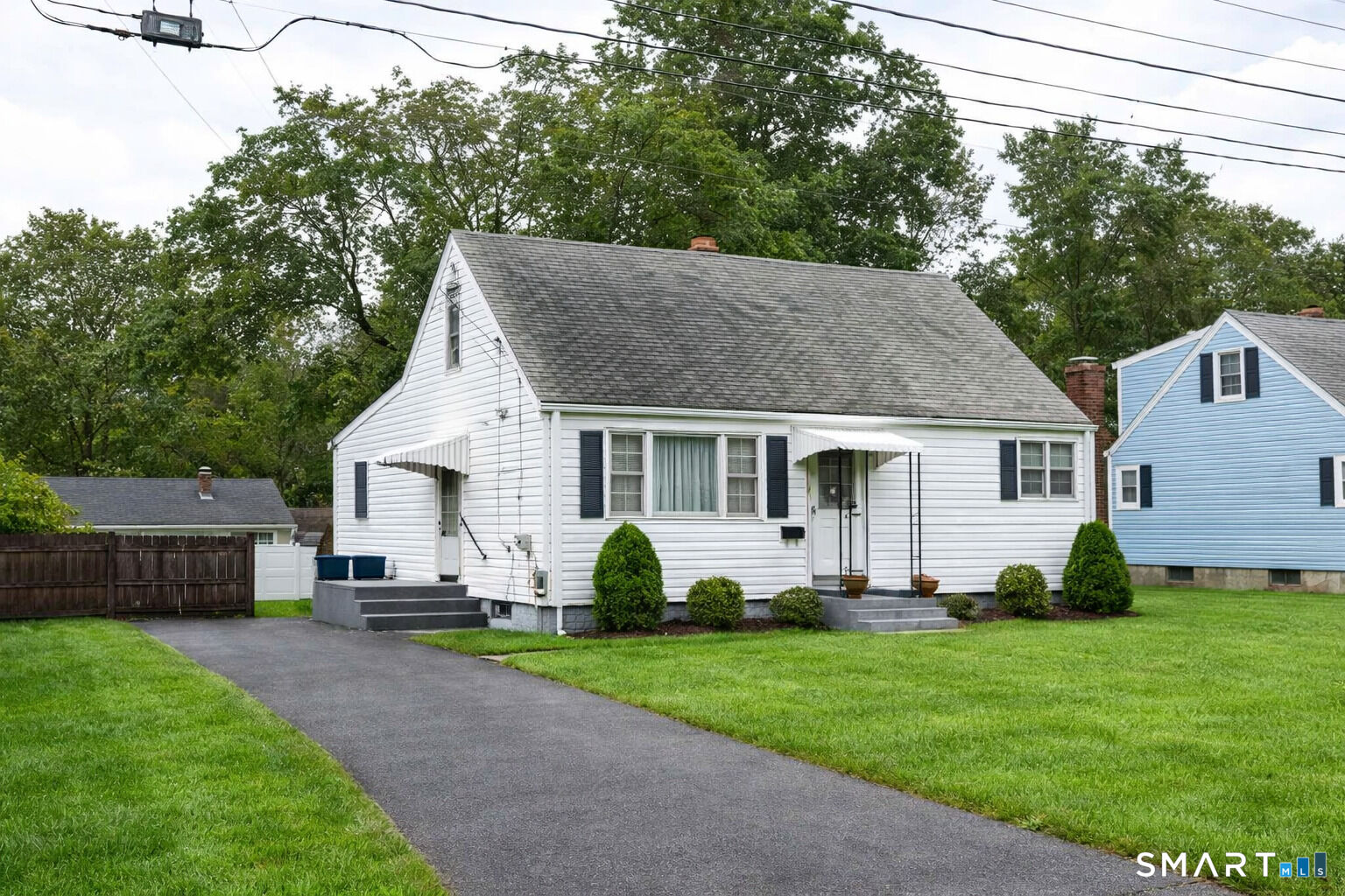 Property Photo:  63 Richfield Road  CT 06606 