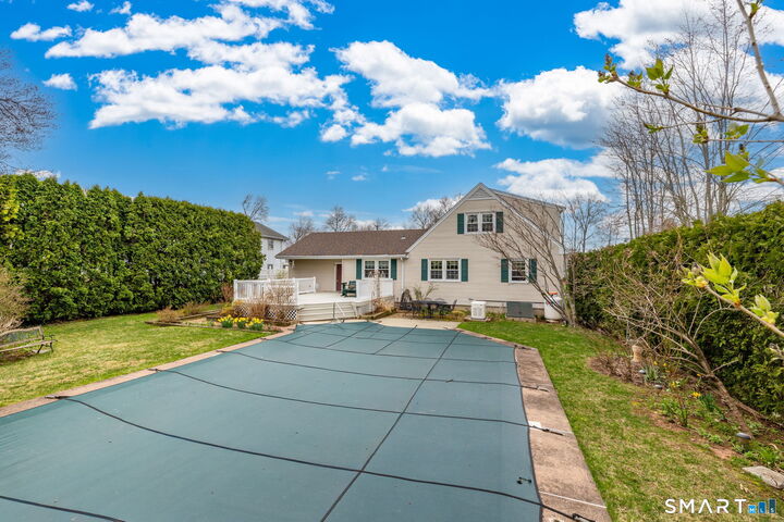 Property Photo:  269 Pine Lane  CT 06109 