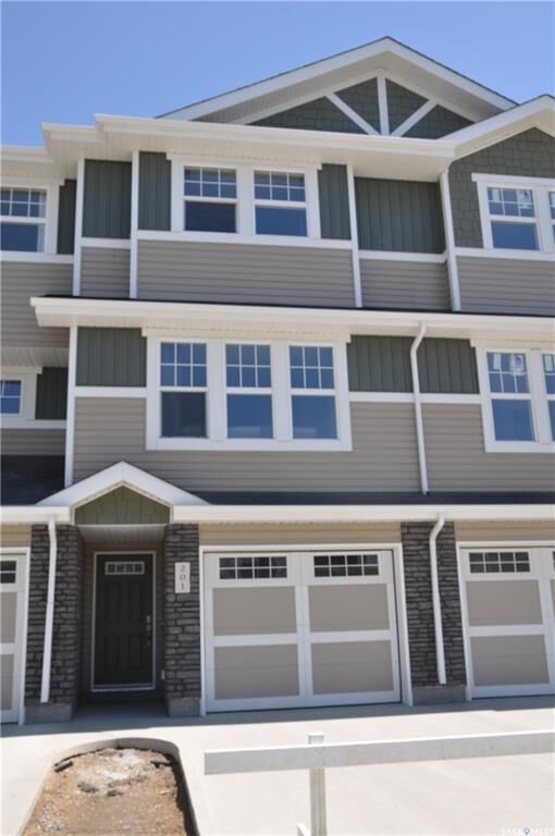Property Photo: 1220 Pringle Way 227 SK S7T 0V4
