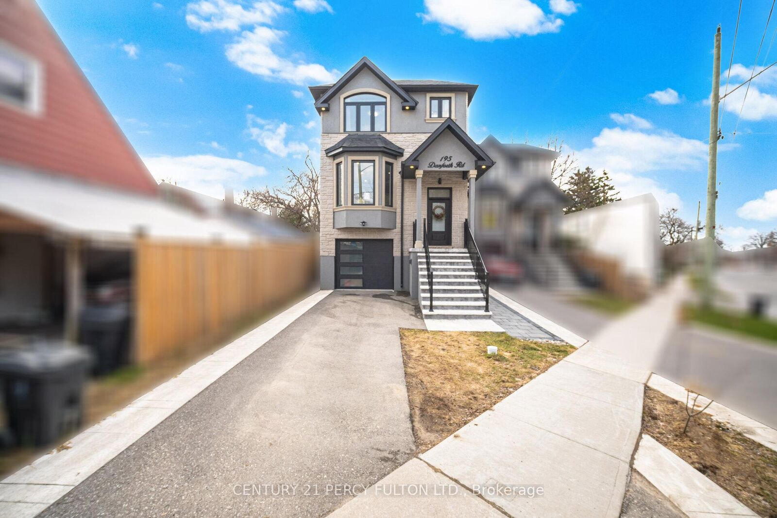 Property Photo:  195 Danforth Road  ON M1L 3X1 