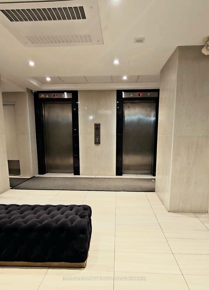Property Photo: 715 Don Mills Road 201 ON M3C 1S5