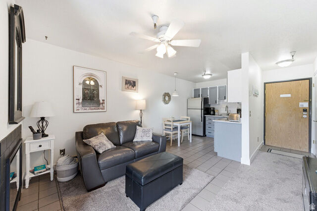 Property Photo:  1940 Prospector Ave 305  UT 84060 