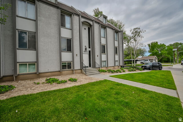 Property Photo:  495 E Creekside Cir D  UT 84107 