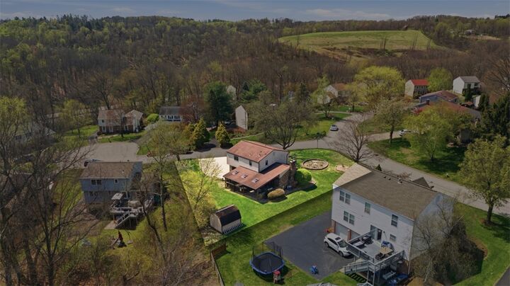 Property Photo:  4801 Cottonwood Ct  PA 15101 