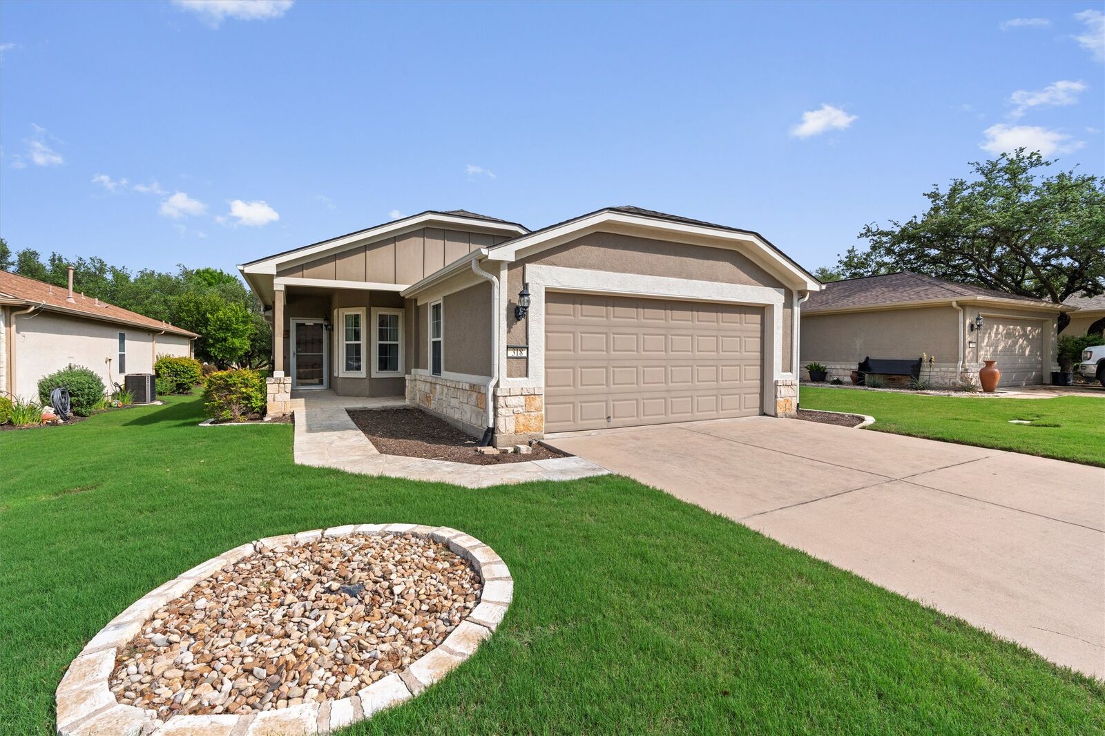 Property Photo:  318 Barrington Farm Court  TX 78633 